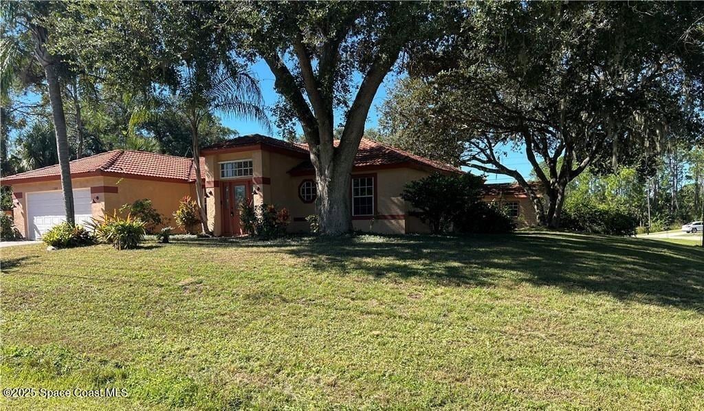 Foto principal - 1300 Eldron Blvd SE