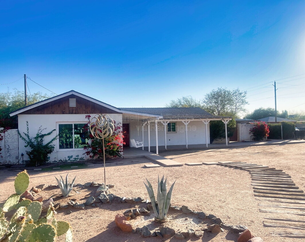 Photo - 2107 East Monte Vista Road