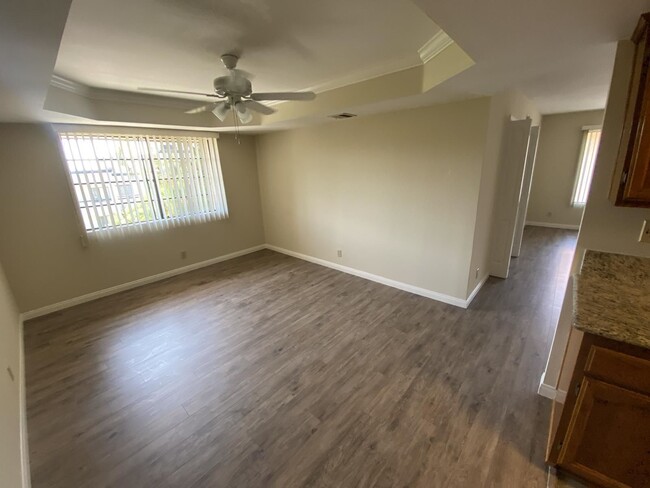 Foto del interior - 301 East Verdugo Ave