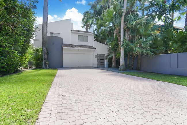 Photo - 147 Golden Beach Dr House