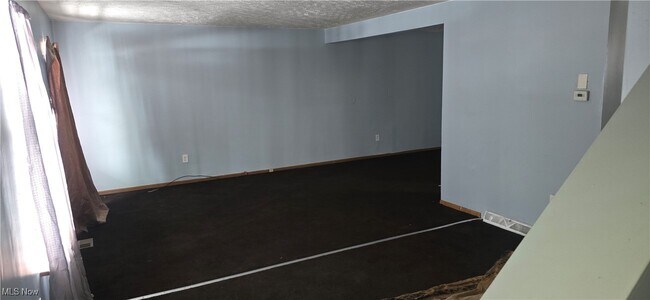 Foto del edificio - 3224 E 117th St