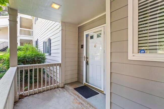 Photo - 65 Rumson Ct Apartment