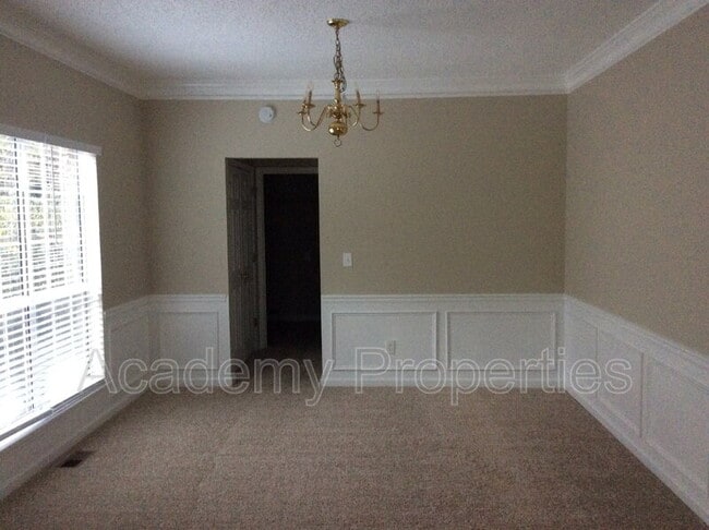 Photo - 1087 Glen Chase Dr House