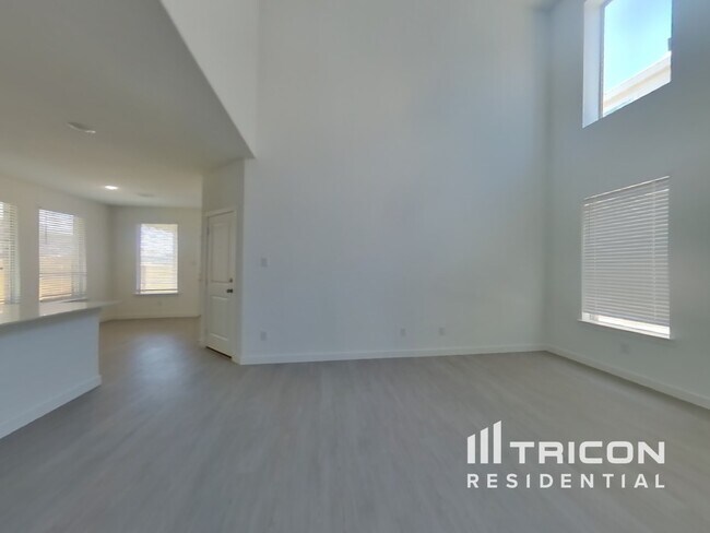 Foto del edificio - 2717 Brushy Lk Dr