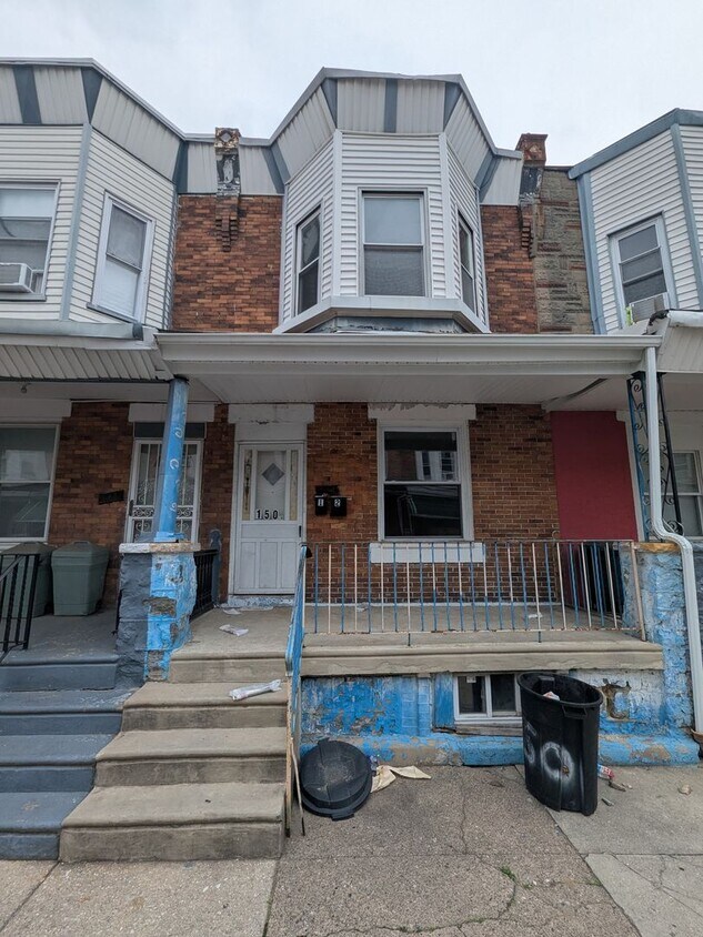 Primary Photo - 150 N Yewdall St