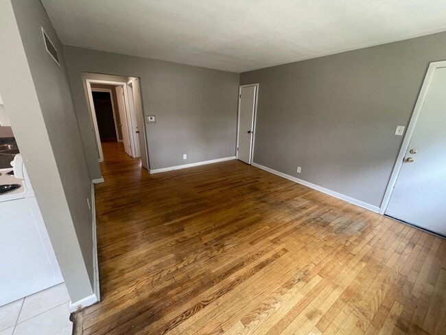Building Photo - 4139 N 91st St