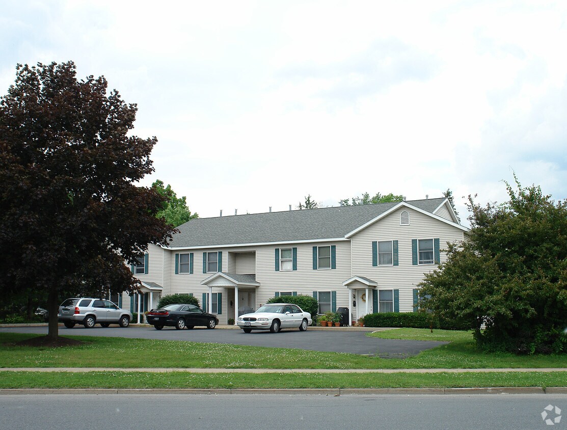 Primary Photo - 1 W Harrison St