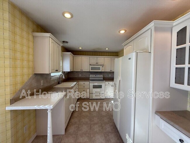 Foto del edificio - 3350 W Erie St