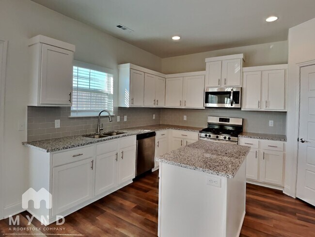 Foto del edificio - 5901 SW Gentle Winds Ave