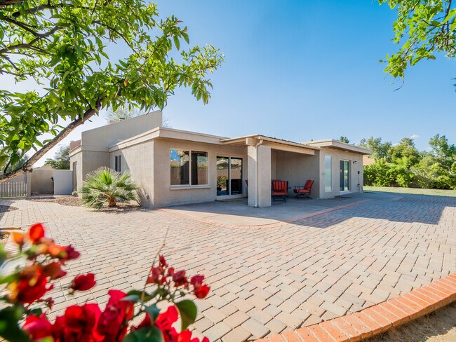 Foto del edificio - ParkView Villa