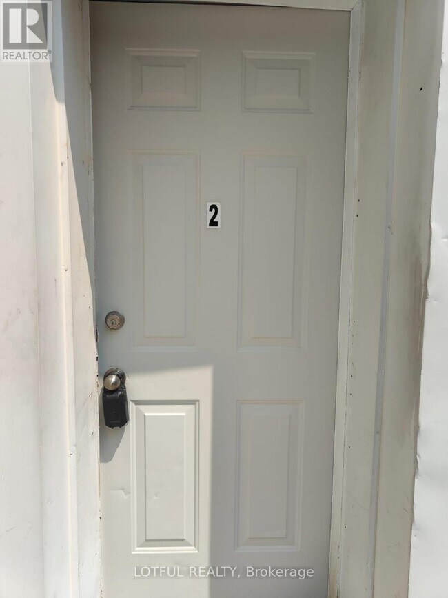 Photo du bâtiment - 60 Victoria Ave