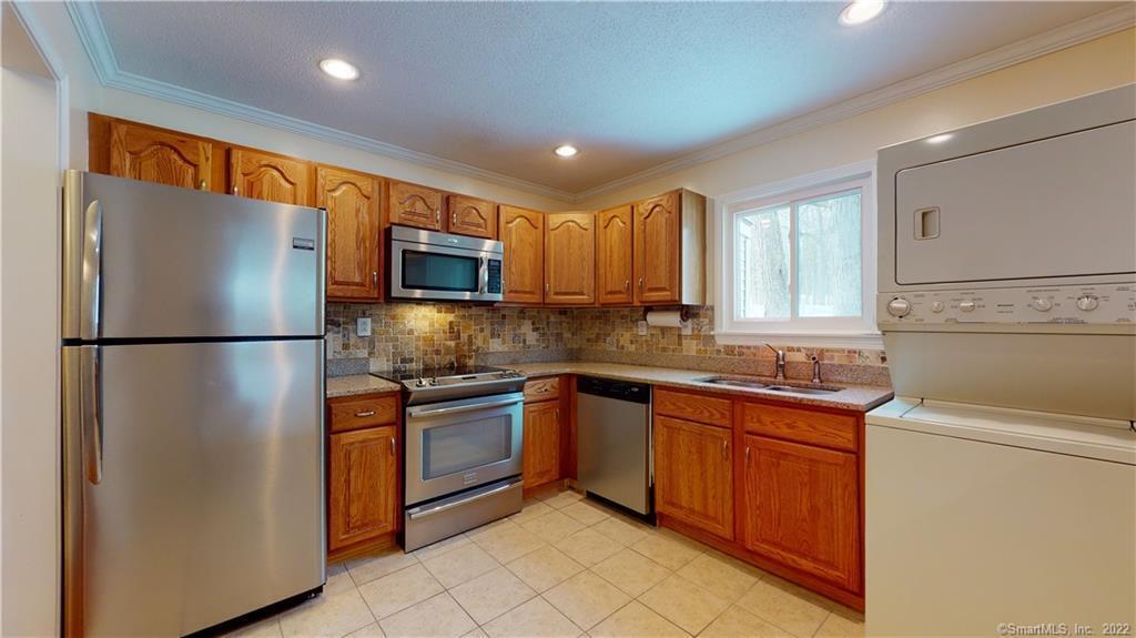 1221 Washington St Unit APT 1, Middletown, CT 06457 Condo for Rent in