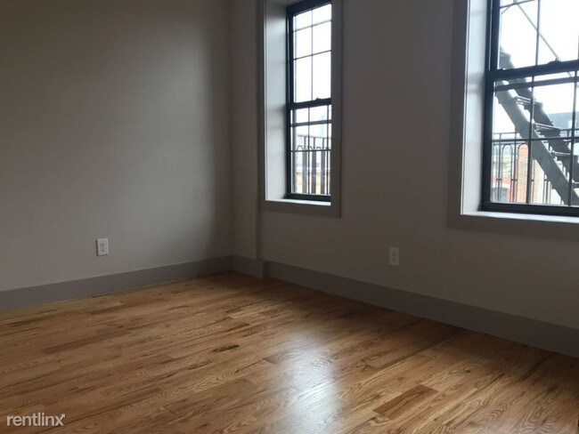 Building Photo - 294 Bedford Ave