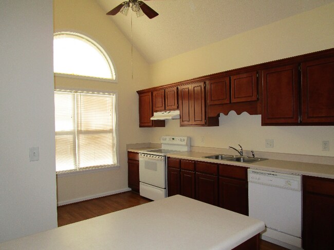 Foto del edificio - 1034 Scotland Rd