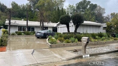 Building Photo - 5357 Ellenvale Ave