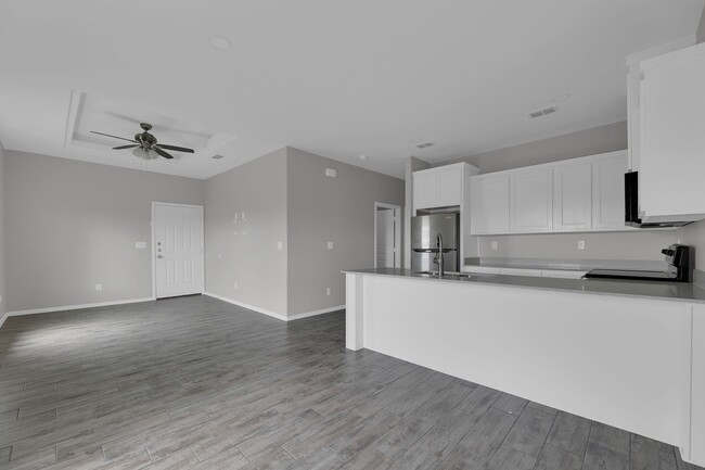 Building Photo - Acacia Apts
