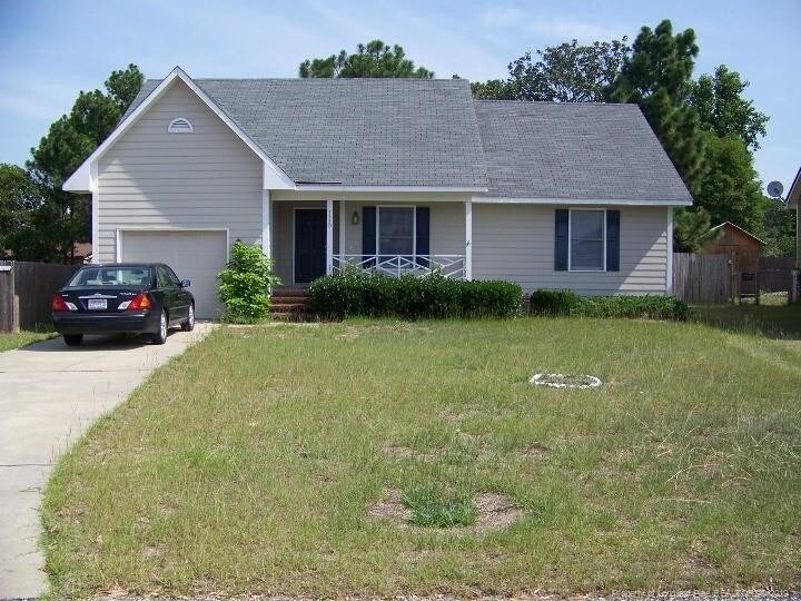 3330 Crosswinds Dr, Hope Mills, NC 28348 House Rental in Hope Mills