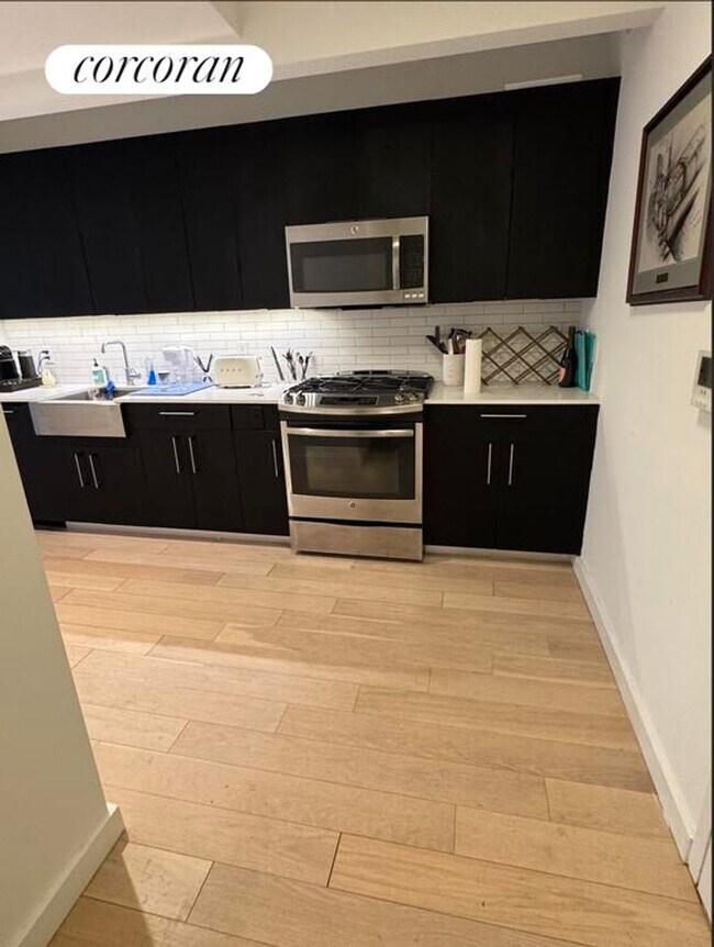 Foto del edificio - 535 W 43rd St