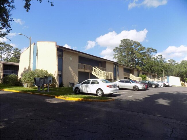 Foto del edificio - 2811 SW Archer Rd