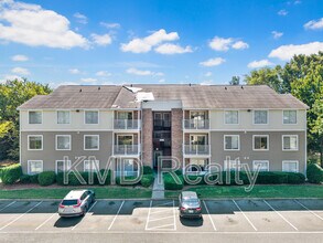 Building Photo - 9531 University Terrace Dr