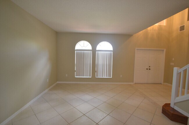 Foto del edificio - 12722 NW 18th Ct