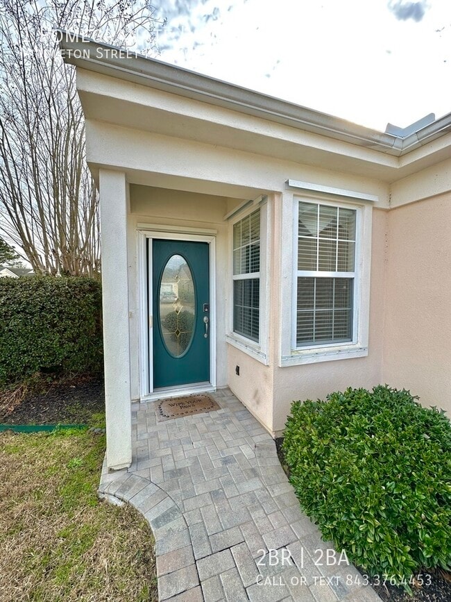 Foto del edificio - 1 Pomegranate Ln