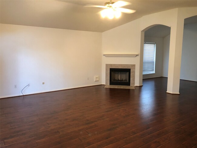 Foto del edificio - 23706 Cansfield Way
