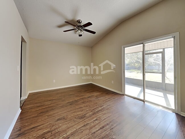 Foto del edificio - 160 Old Hickory Forest Rd