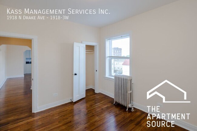 Foto del edificio - 1918 N Drake Ave