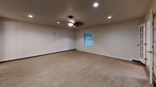 Foto del edificio - 3607 Rock Creek Run