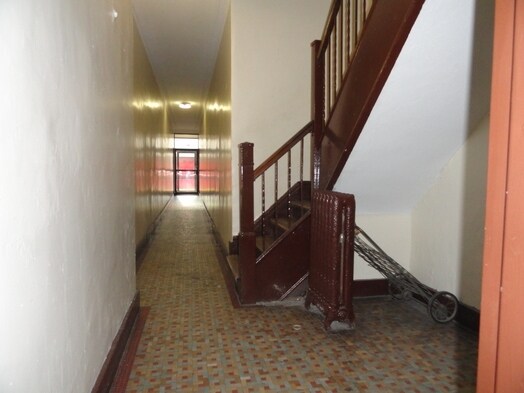 Staircase - 160-172 E 85th St