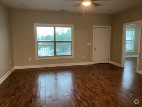 Building Photo - 145 Bruin Dr