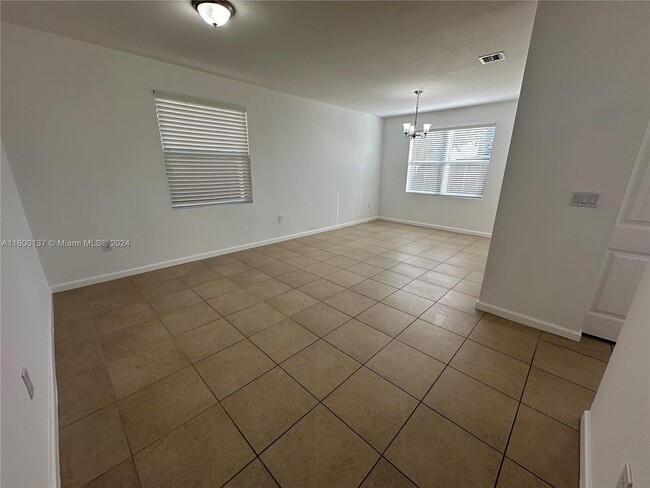 Building Photo - 10980 SW 225th Terrace