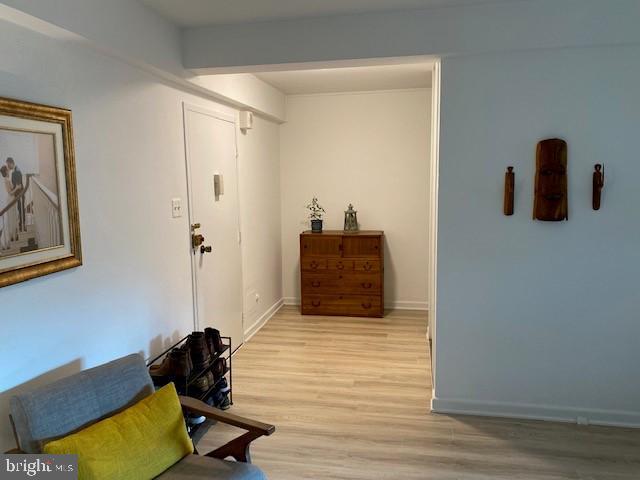 Foto del edificio - 4201 Cathedral Ave NW