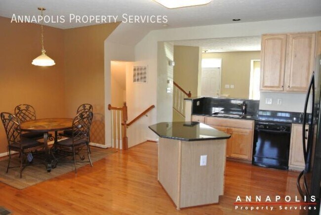 Building Photo - 950 Citrine Ct