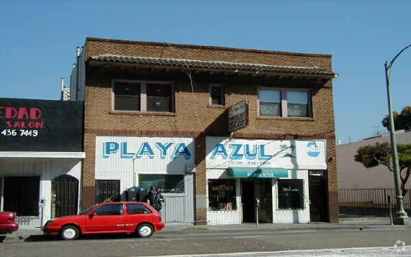 Primary Photo - 2816 International Blvd