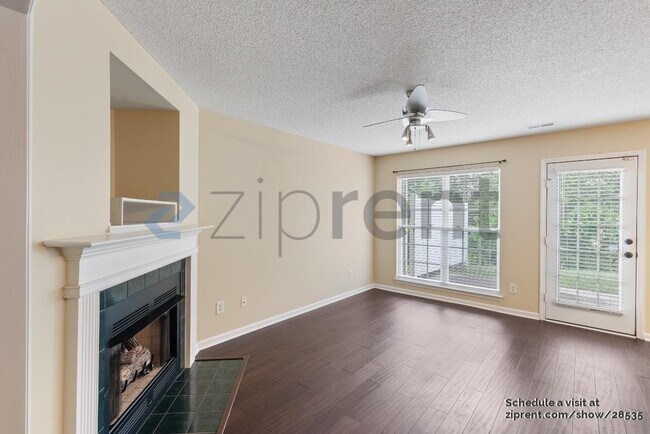 Building Photo - 1125 Academic Dr