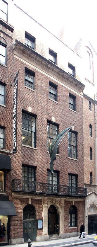 Building Photo - 43-45 E 60th St