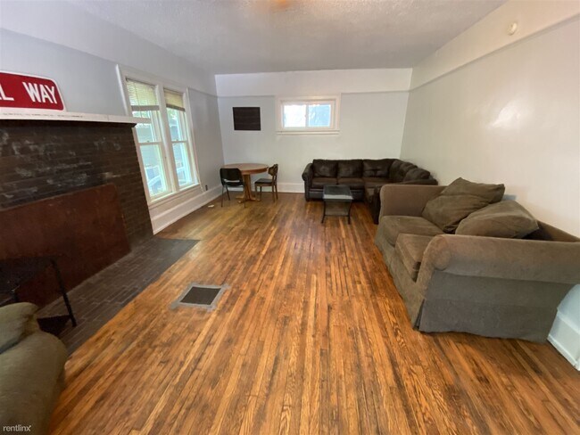 Building Photo - 12 br, 4 bath House - 1315 Cambridge Rd
