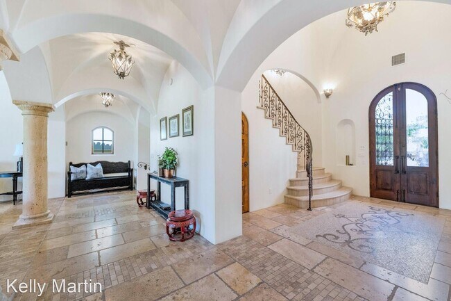 Foto del edificio - 4 br, 7 bath House - 5968 E Orange Blossom LN