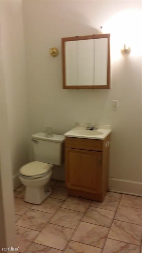Building Photo - 3 br, 1 bath House - 9950 Bordeau St