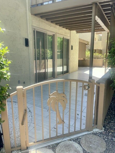 Foto del edificio - 78225 Cortez Ln