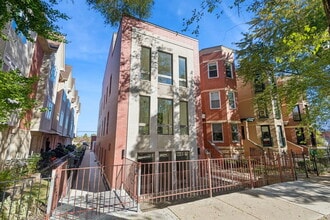 Building Photo - 2323 N Lister Ave
