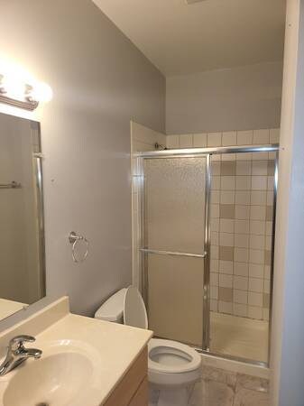 Foto del edificio - 531 N Ashland Ave