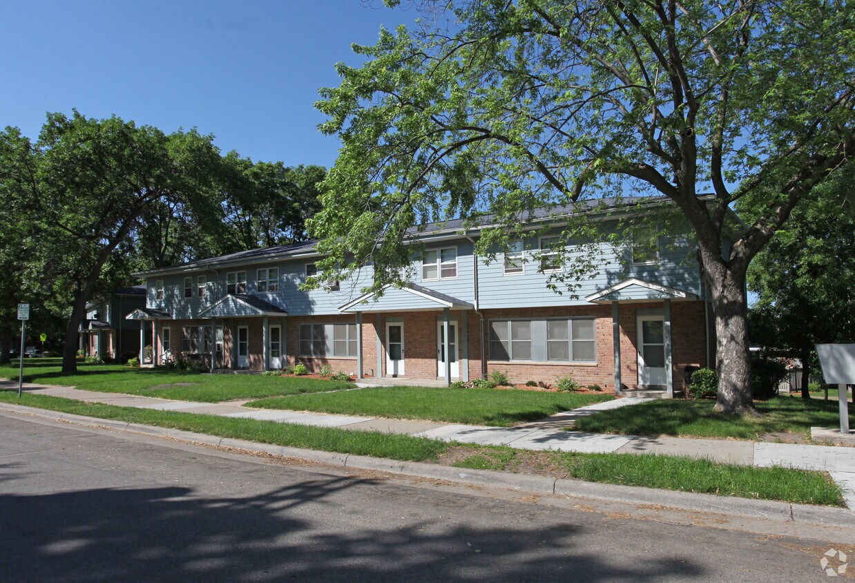 Primary Photo - 34 Williams Ave