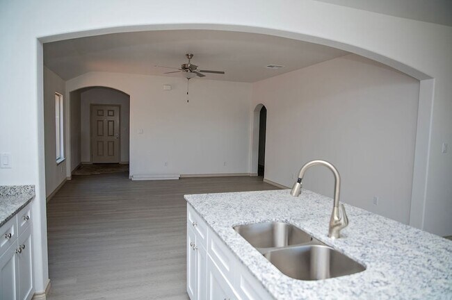 Building Photo - 1333 Bajada St