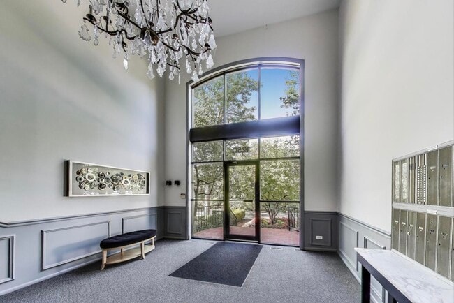 Foto del edificio - 1250 Park Ave W