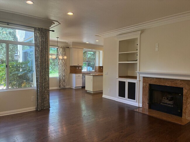 Foto del edificio - Backyard Bliss in Simi Valley