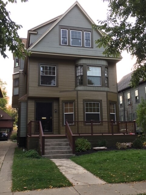 Building Photo - 773 Richmond Ave