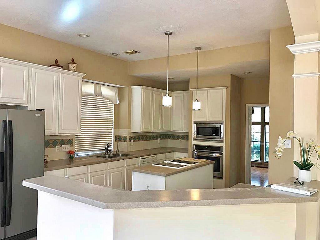 Primary Photo - 4311 Lakeside Meadow Dr